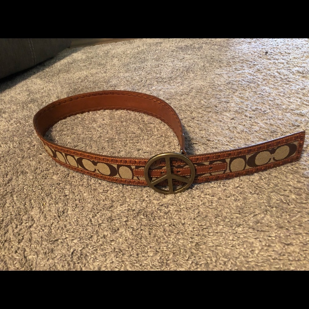 Coach belt